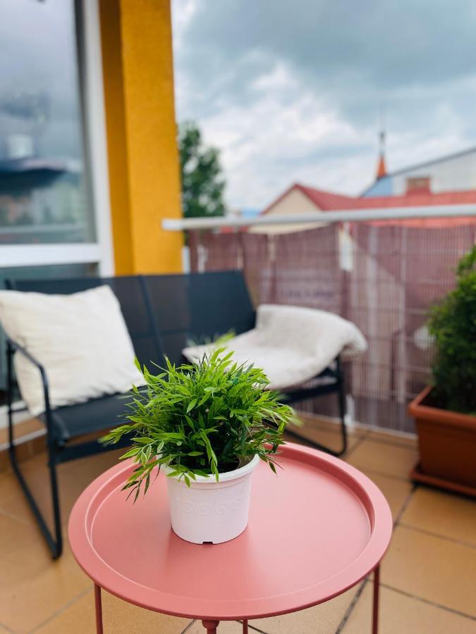 Apartment Mira รูชอมแบรอค ภายนอก รูปภาพ